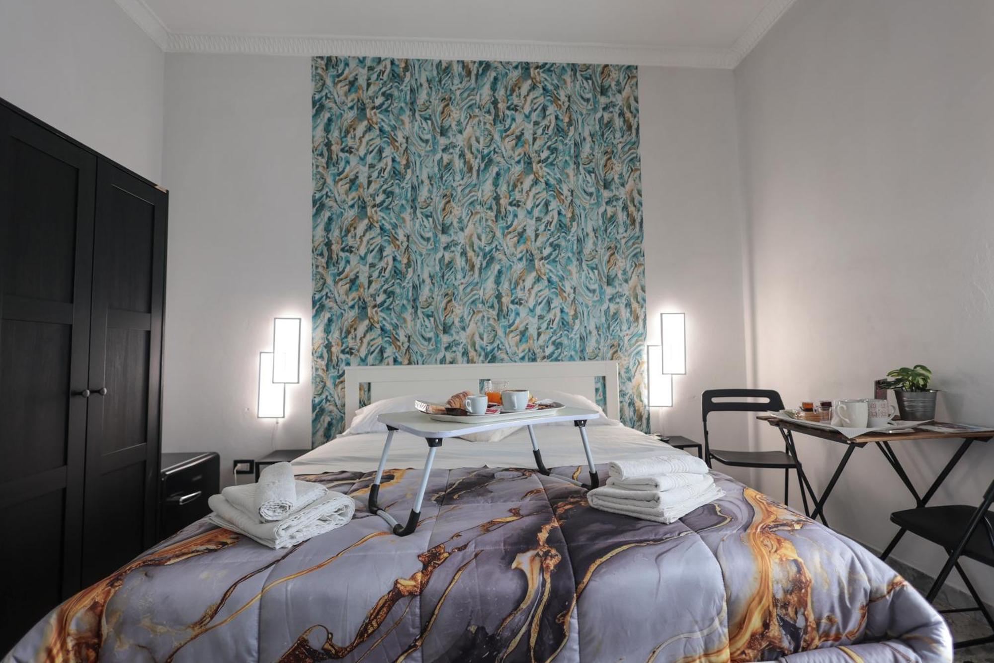 Bed and Breakfast A Cartulina E Napule Nápoles Exterior foto